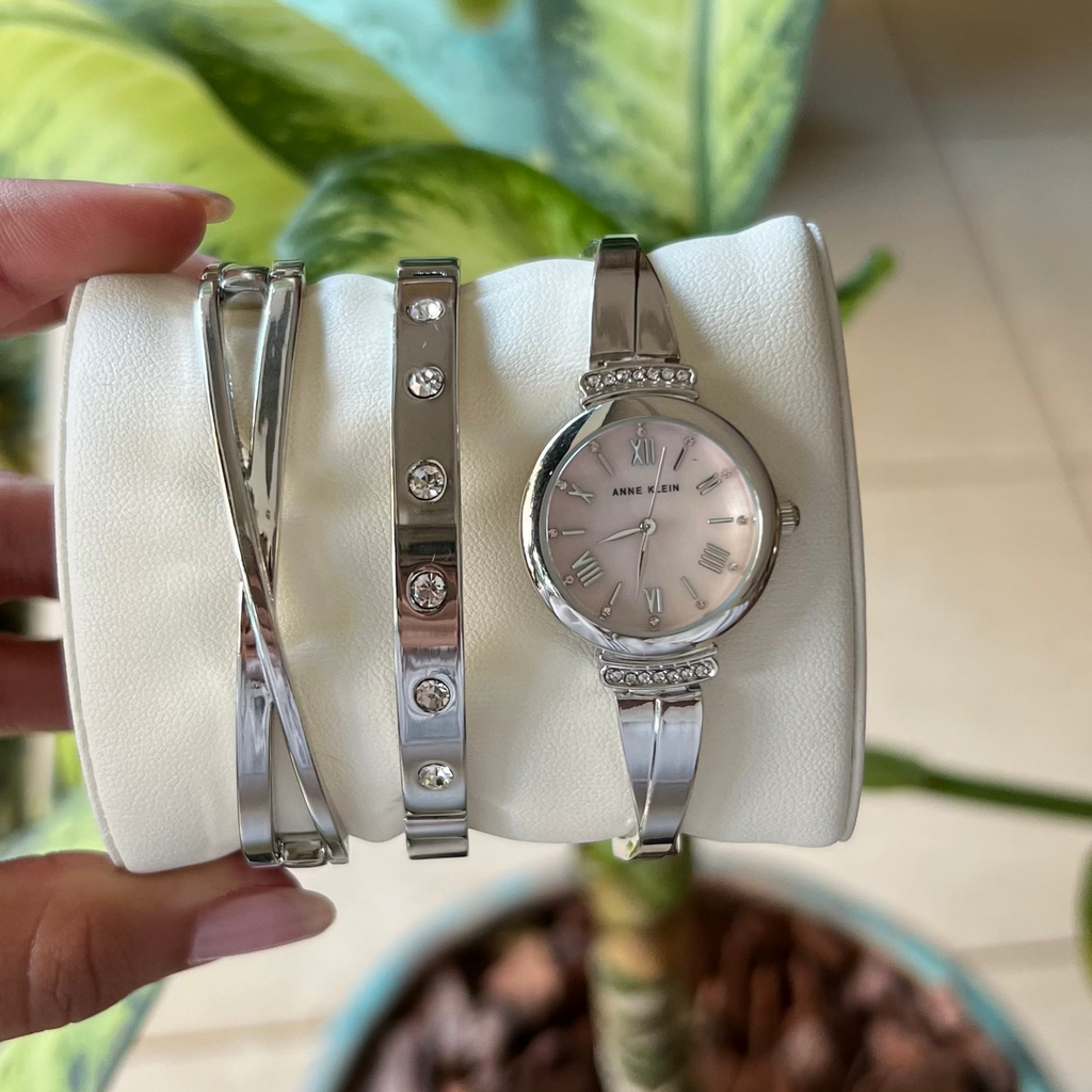 Anne Klein 2245
