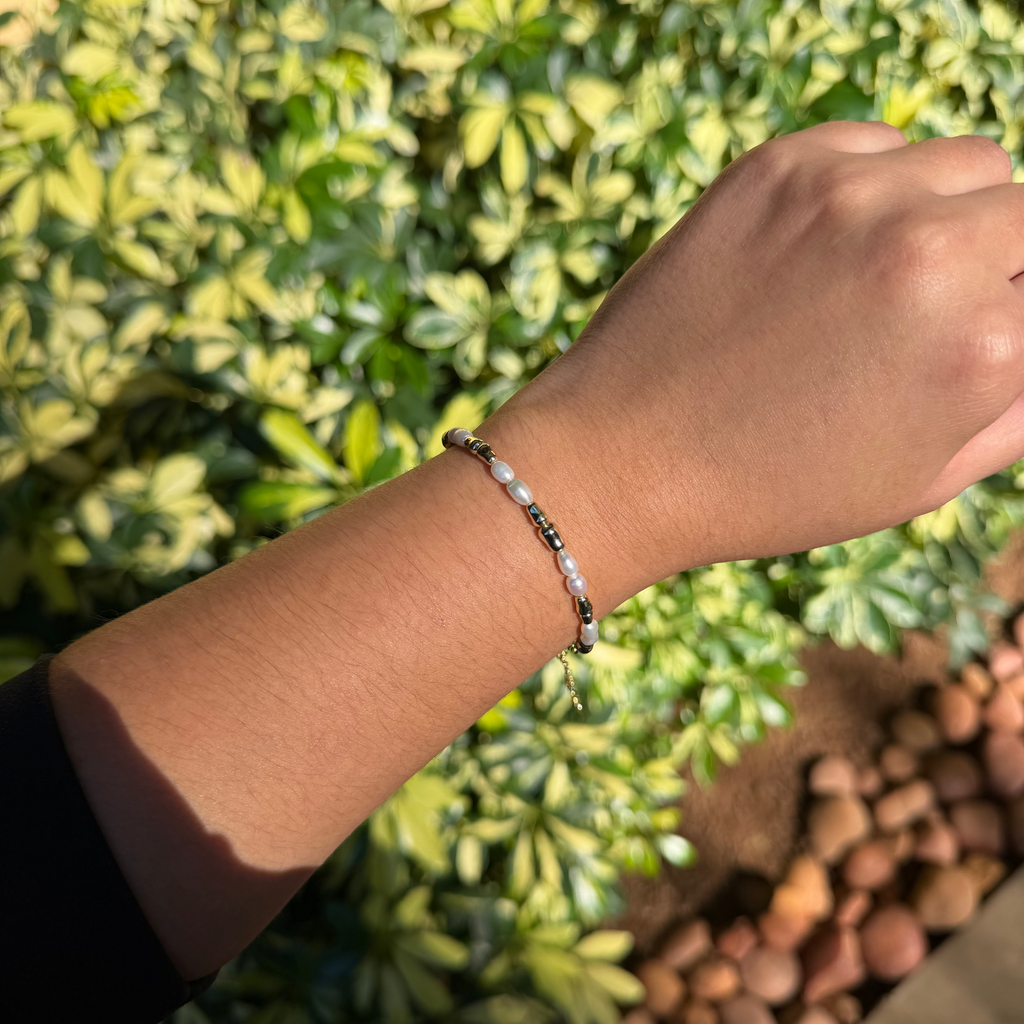 Pulsera de perlas naturales